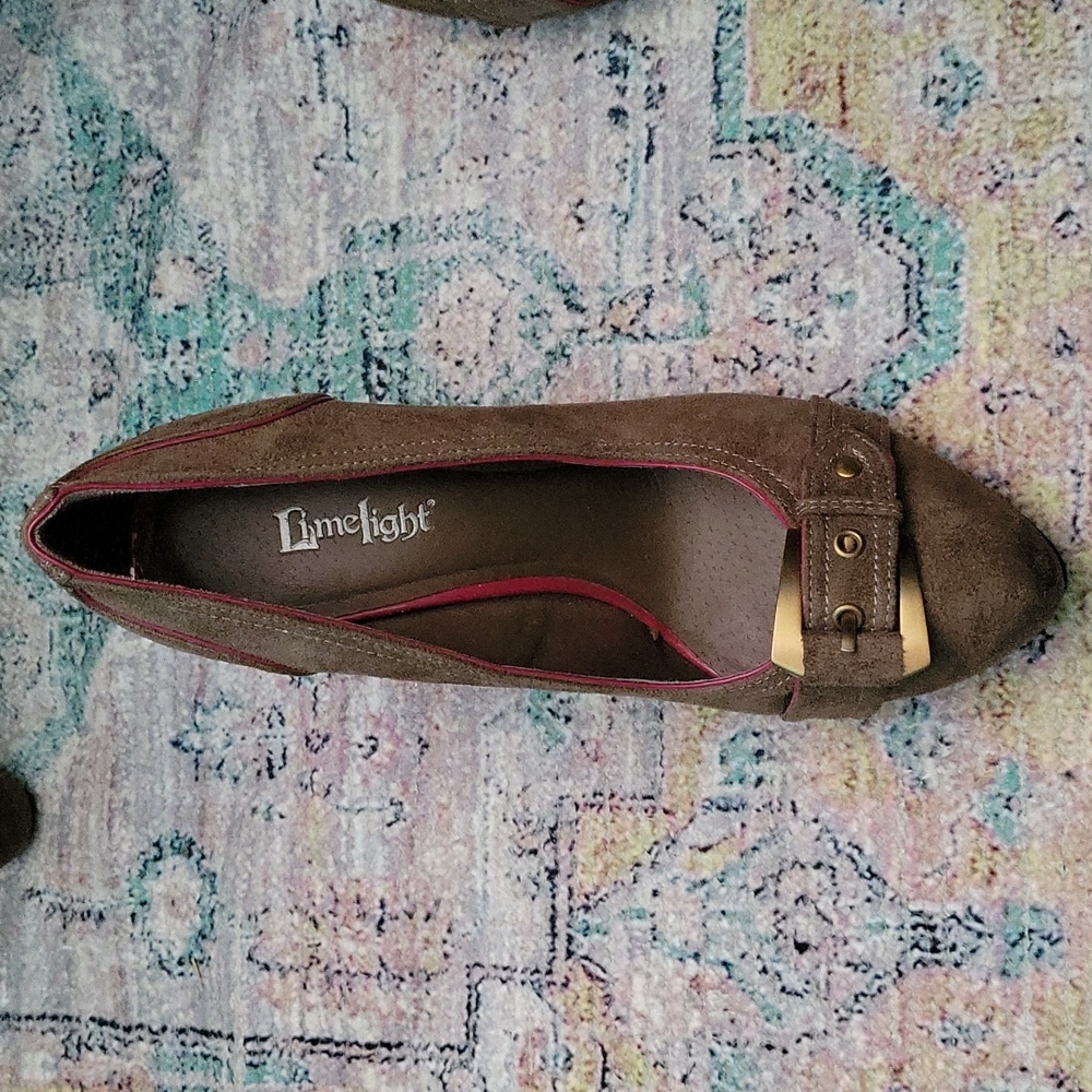 Limelight Brown suede with pink accent high heels - Picture 2 of 8